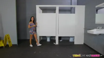 Megan Rain Roadtrip Gloryhole